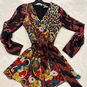 Alice + Olivia floral/tiger print stylish & sexy romper